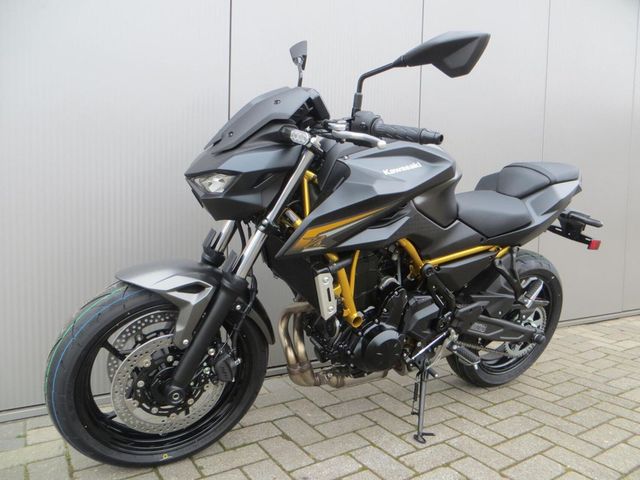 kawasaki - z650-s