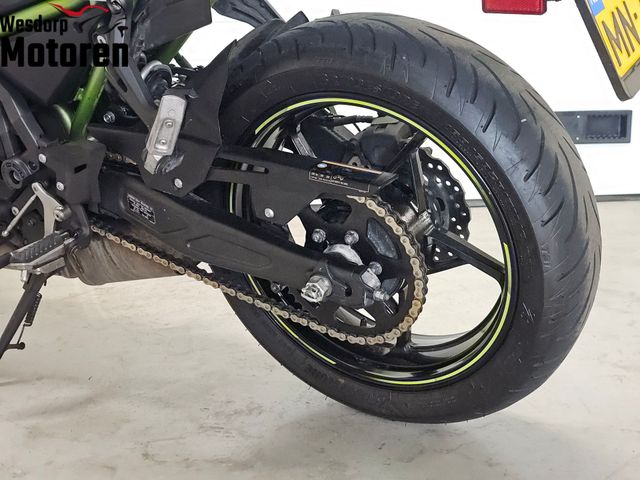 kawasaki - z650