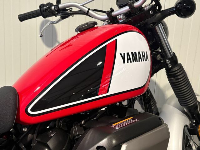 yamaha - scr-950