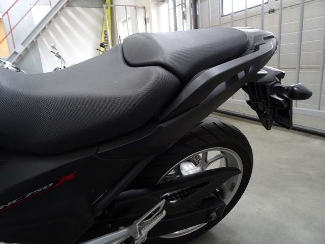 honda - nc-750-x-dct-c-abs