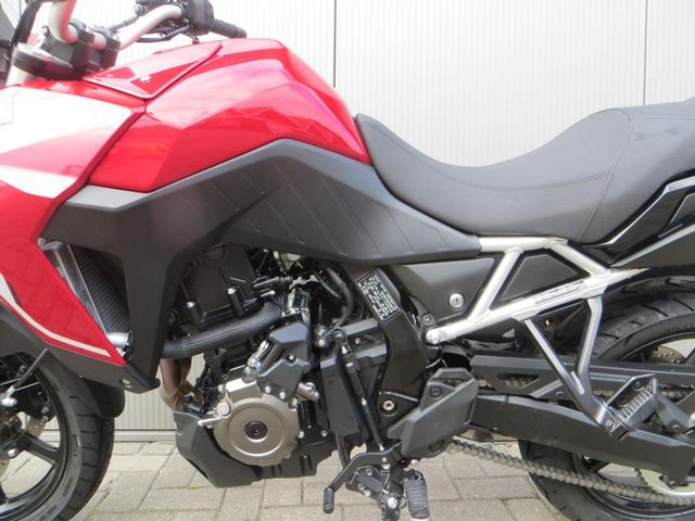 suzuki - v-strom-800