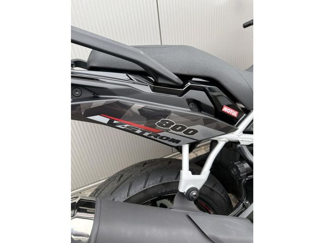 suzuki - v-strom-800