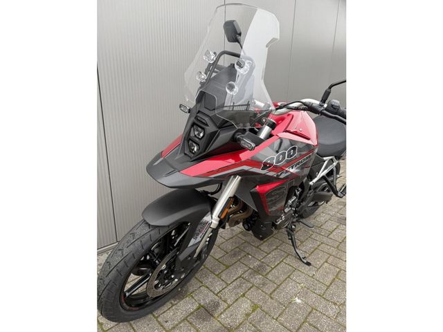 suzuki - v-strom-800