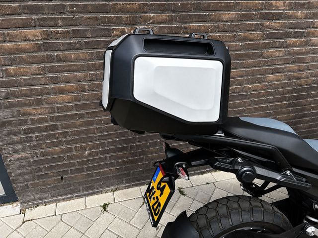 bmw - r-1300-gs