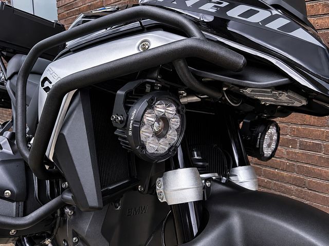 bmw - r-1300-gs