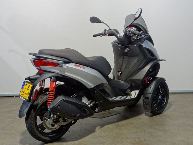 piaggio - mp3-300-abs-sport