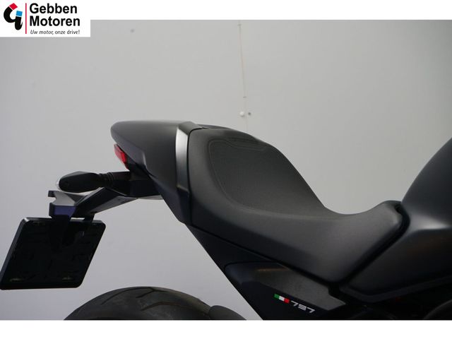 ducati - monster-797