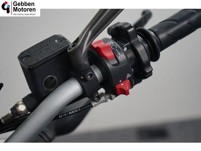 ducati - monster-797