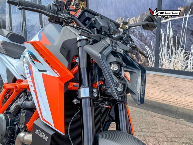 ktm - 1390-super-duke-rr