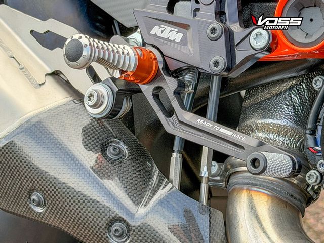 ktm - 1390-super-duke-rr