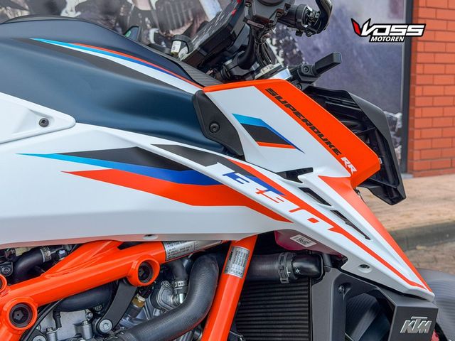 ktm - 1390-super-duke-rr