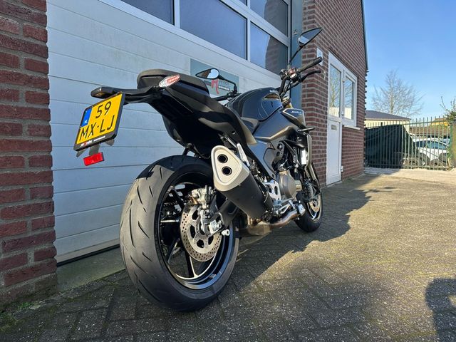 QJMOTOR - srk-600-rs