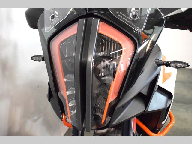 ktm - 1290-super-adventure-r