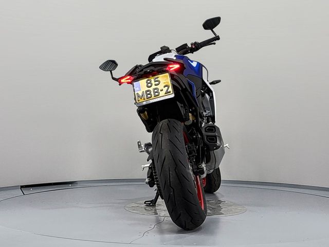 bmw - f-900-r