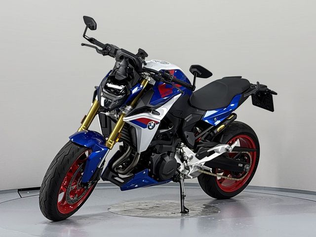 bmw - f-900-r