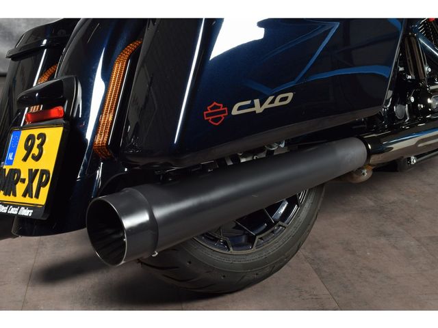 harley-davidson - road-glide-cvo-fltrxse