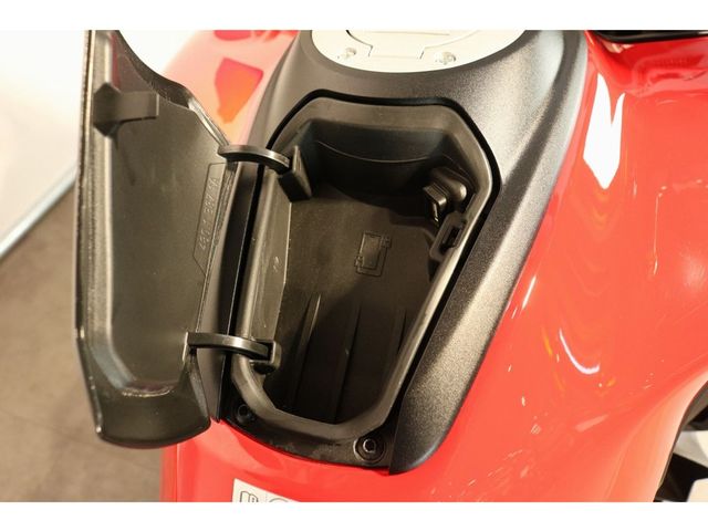 ducati - multistrada-v4-s