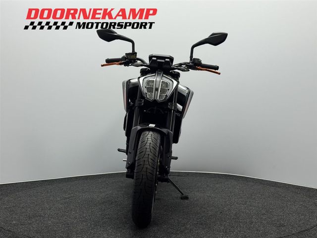 ktm - 790-duke