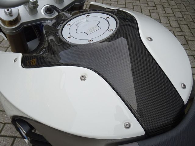bmw - hp-2-megamoto