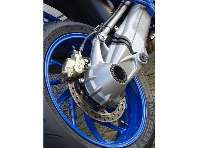 bmw - hp-2-megamoto