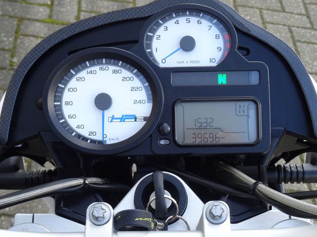 bmw - hp-2-megamoto