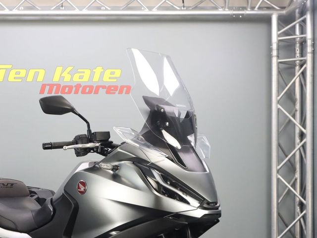 honda - nt-1100