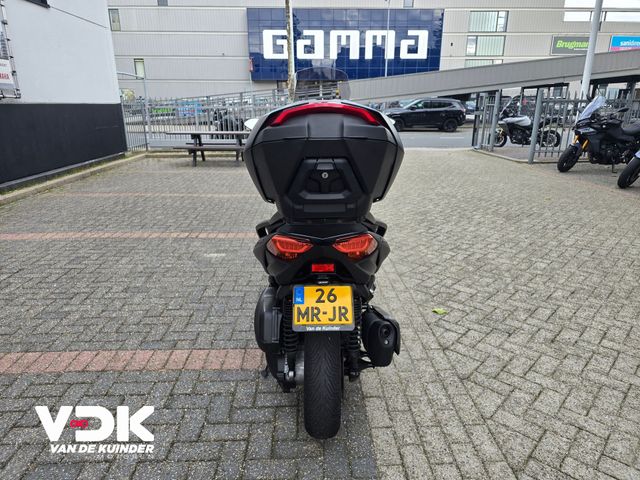 yamaha - x-max-300-tech-max