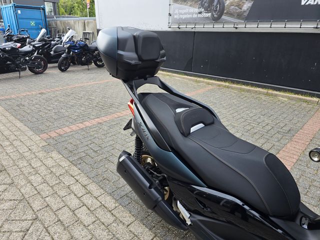 yamaha - x-max-300-tech-max