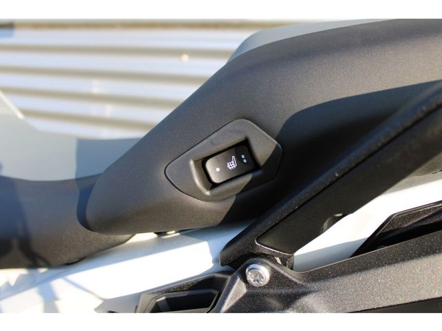 bmw - r-1300-gs