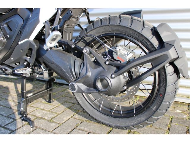 bmw - r-1300-gs