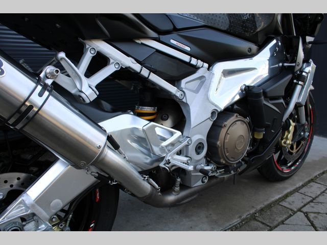 aprilia - tuono-1000-r
