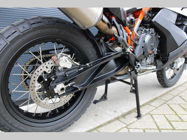 ktm - 790-adventure-r