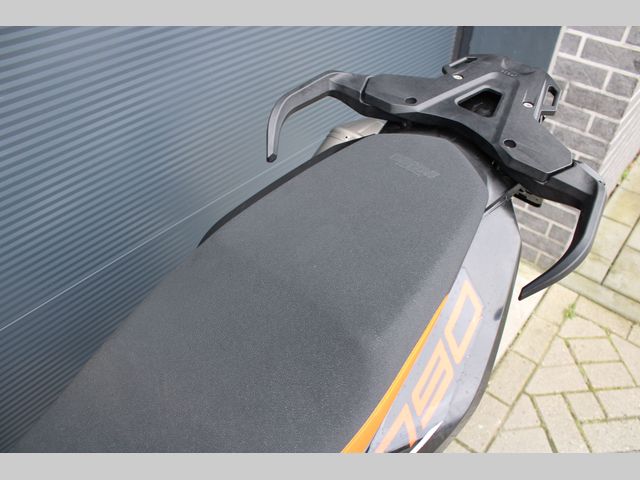 ktm - 790-adventure-r