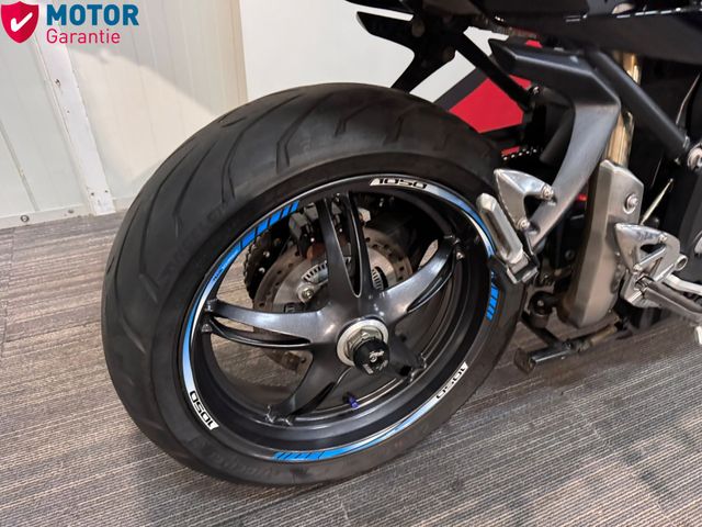 triumph - sprint-st-1050-abs