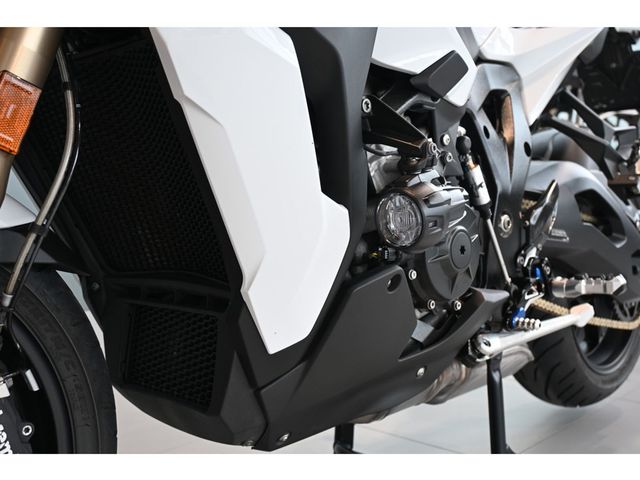bmw - s-1000-xr