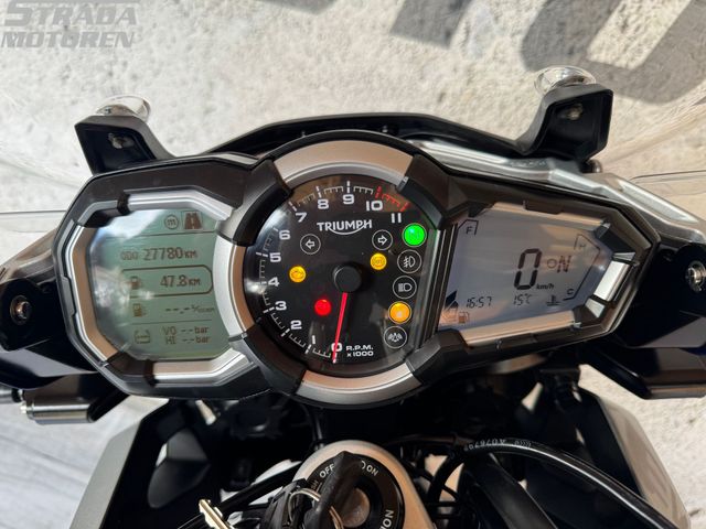 triumph - tiger-1200-xca