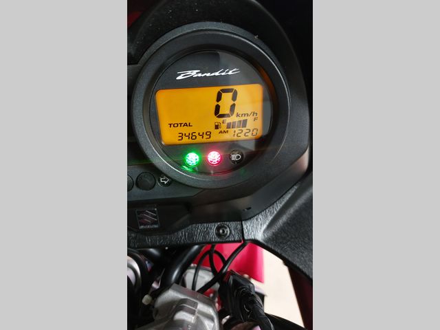 suzuki - gsf-650-sa
