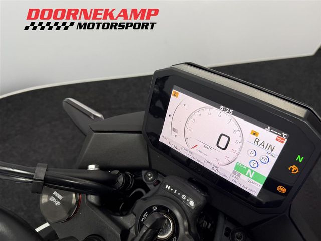 honda - cb-750-hornet