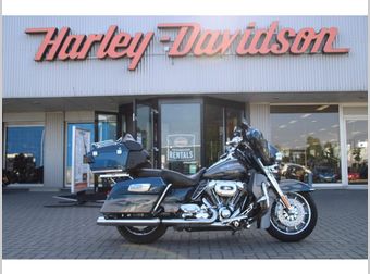 Harley-Davidson Electra Glide Ultra Screamin Eagle CVO Flhtcuse 2010 occasion