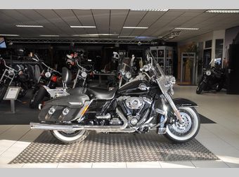 Harley-Davidson Road King Classic Flhrc 2010 occasion