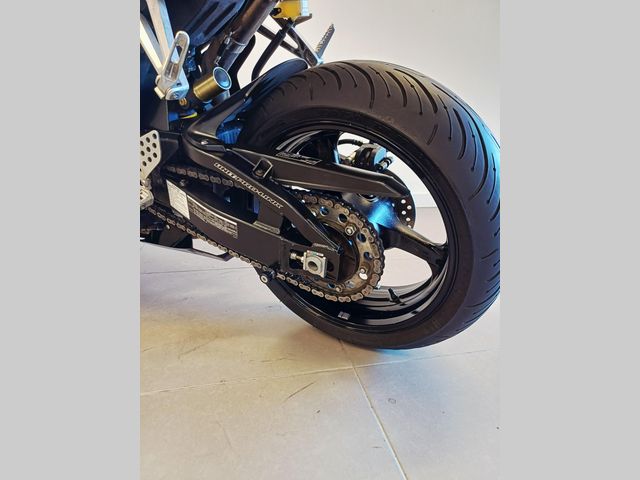 honda - cbr-1000-rr-fireblade