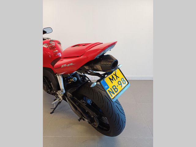 honda - cbr-1000-rr-fireblade
