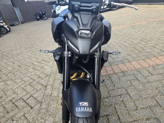 yamaha - mt-07-y-amt