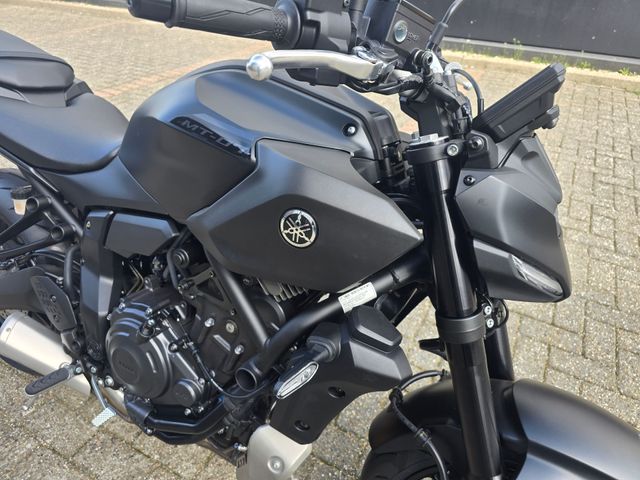 yamaha - mt-07-y-amt