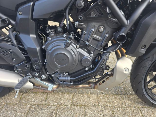 yamaha - mt-07-y-amt