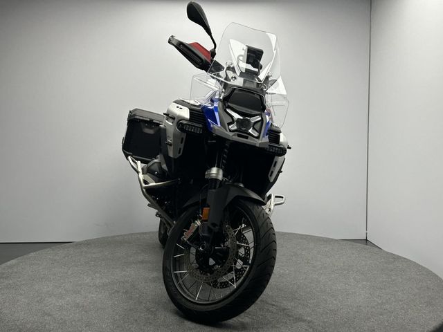 bmw - r-1300-gs-adventure