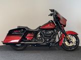 HARLEY-DAVIDSON STREET GLIDE SPECIAL FLHXS