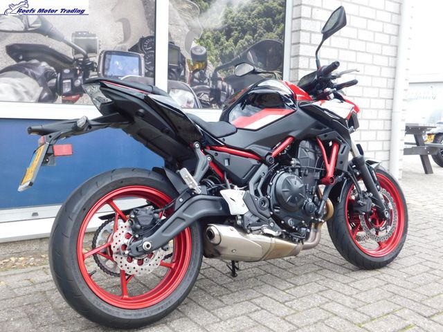 kawasaki - z650