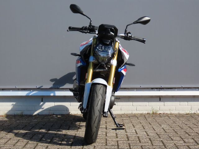 bmw - f-900-r