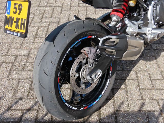 bmw - f-900-r